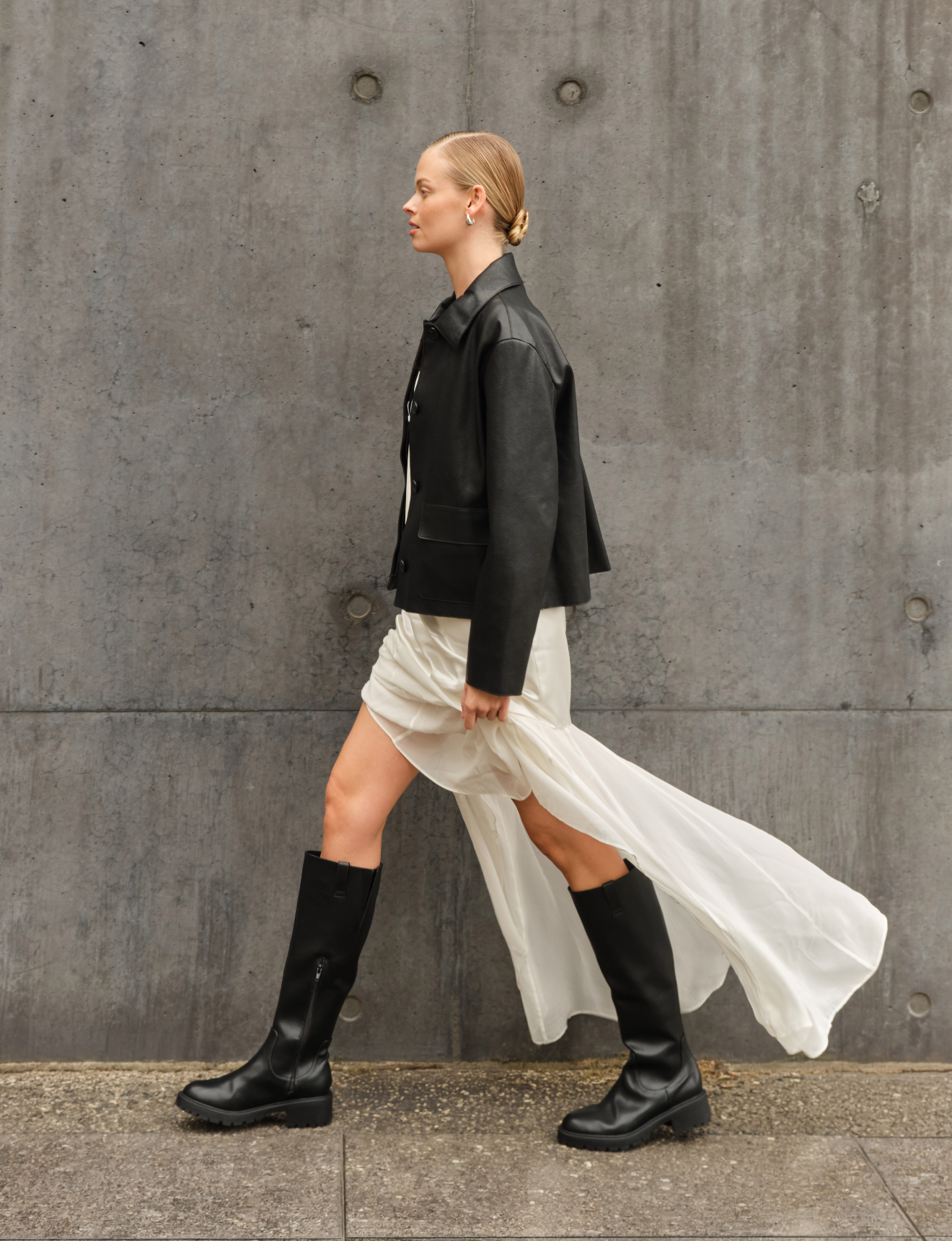 Jailyn Chunky Knee High Boots - Black