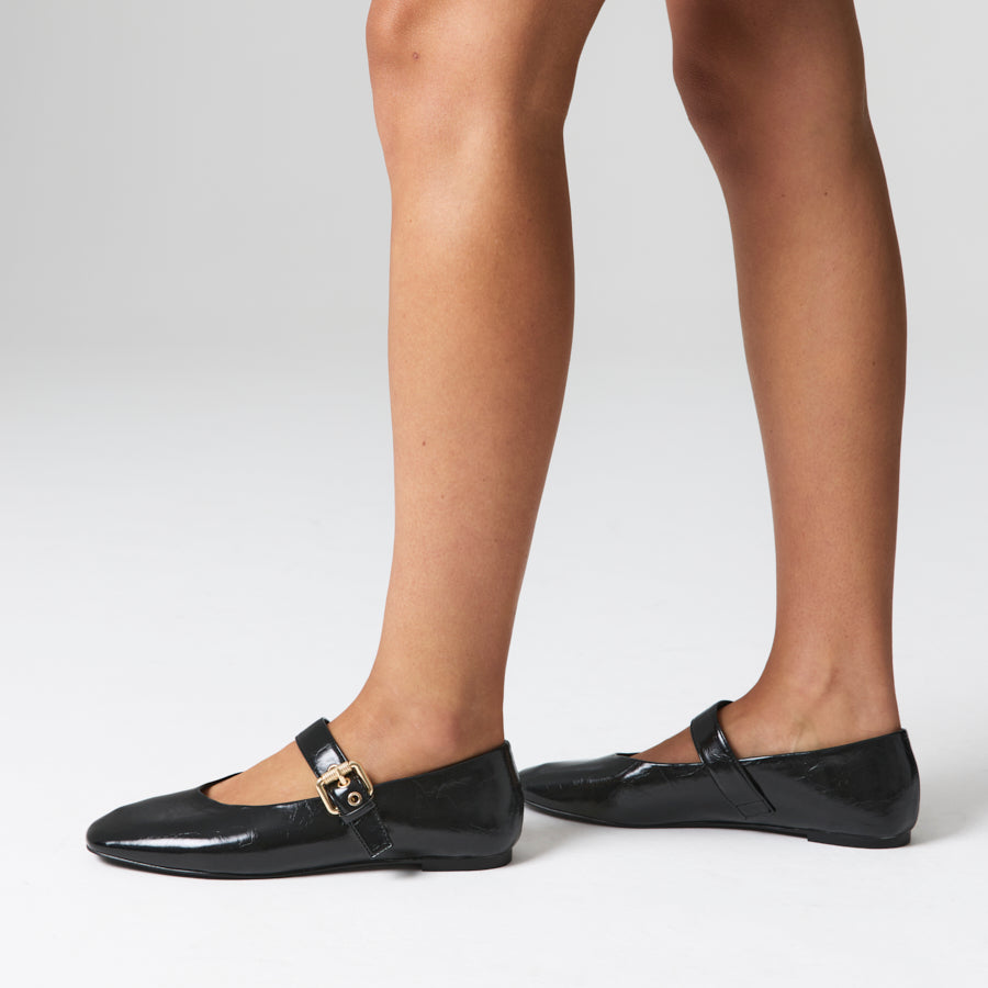 Europe Mary-Jane Flats - Black Crinkle