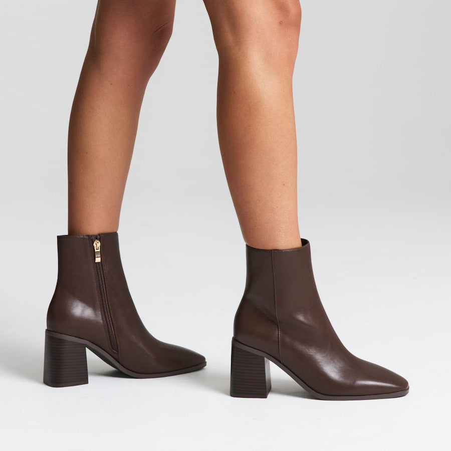 Lilo Ankle Boots - Chocolate Brown