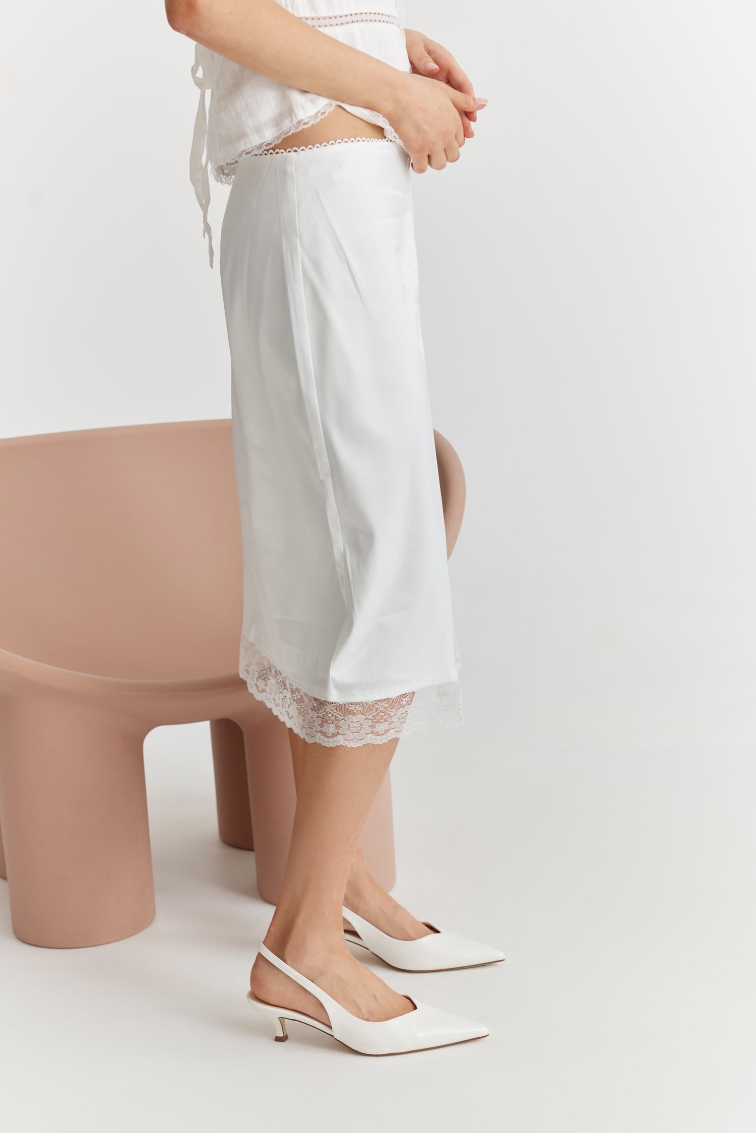 Lush Slingback Kitten Heels - Chalk White