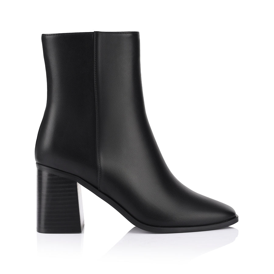 Women's blacl vegan square toe heeled ankle boot