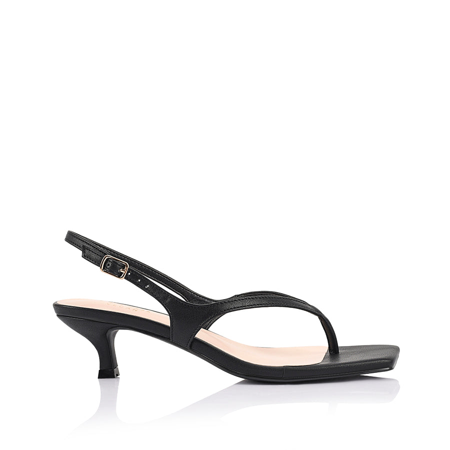 Women's kitten heel thong sandal with buckle slingback and square toe