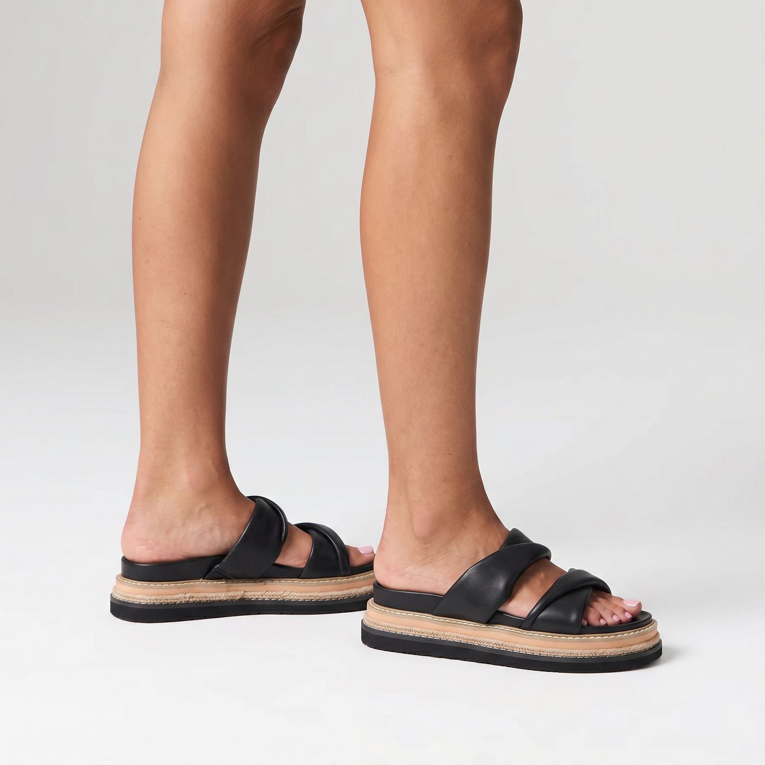Teagan Flatform Slides - Black