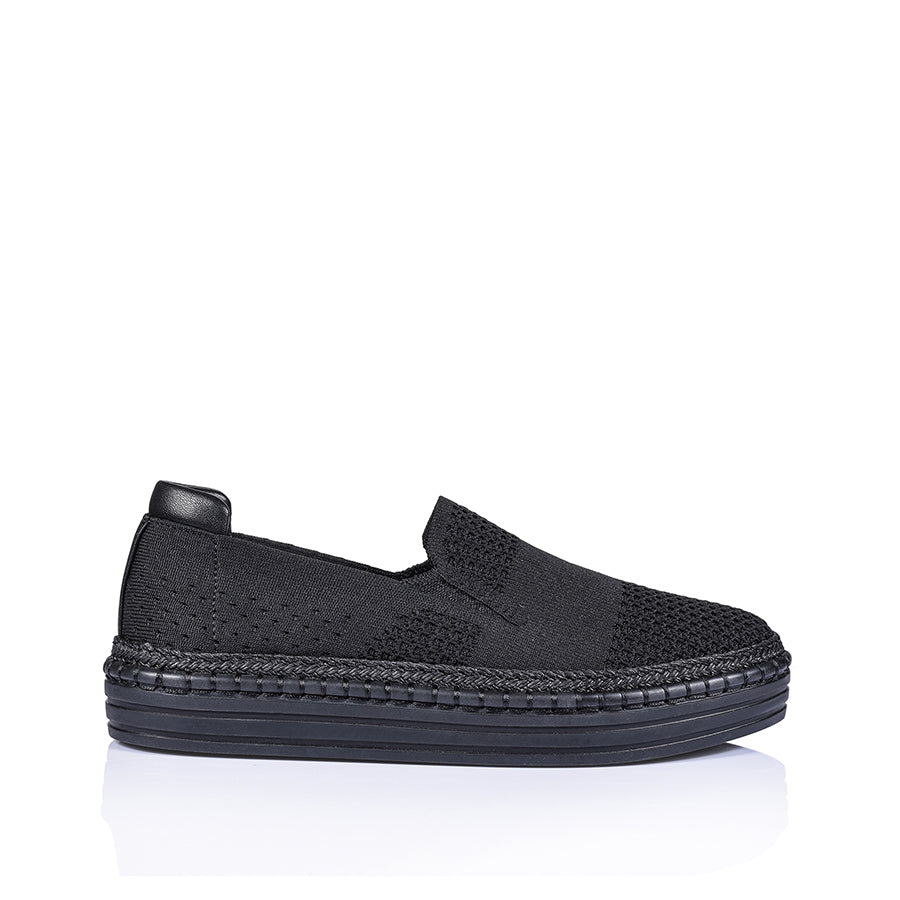 Queen Slip On Sneakers - Black/Black