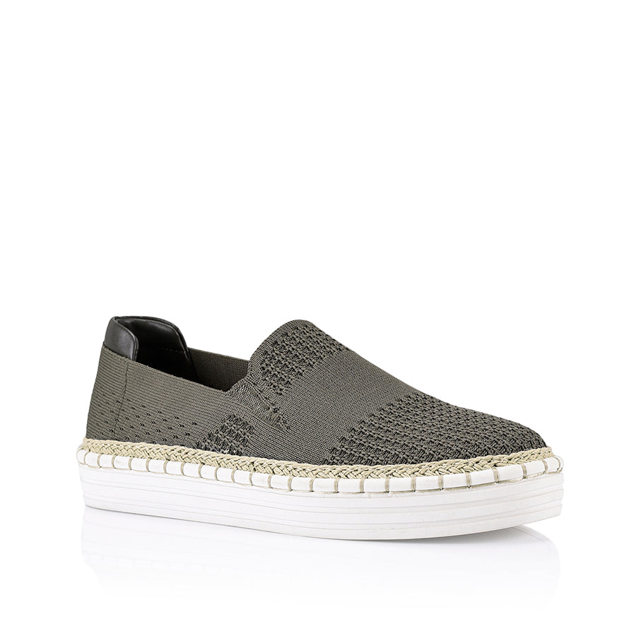 Queen Slip On Sneakers - Khaki