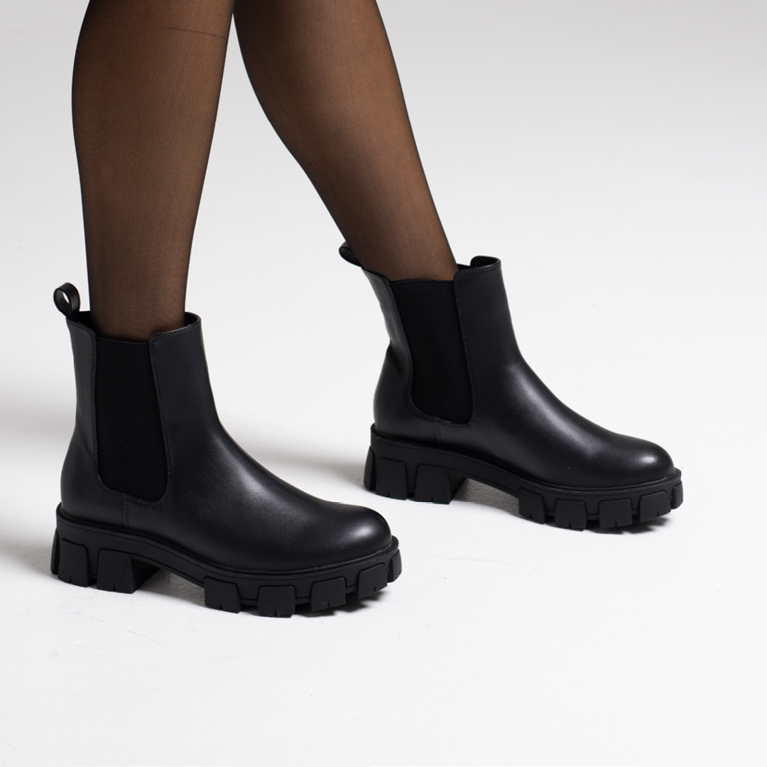 Raven Chelsea Combat Boots Black Verali Shoes