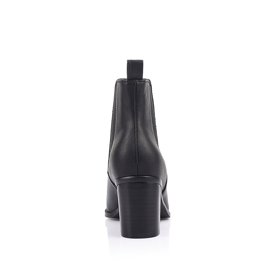 Abbie Chelsea Ankle Boots - Black