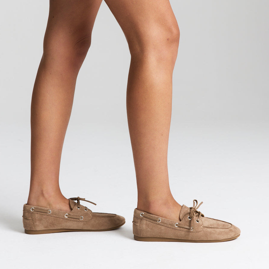 Brody Boat Shoes - Taupe Micro