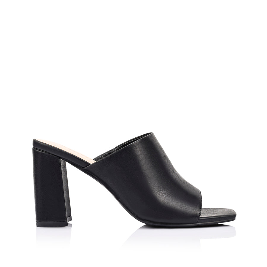 Creed Block Heel Mules - Black Distressed