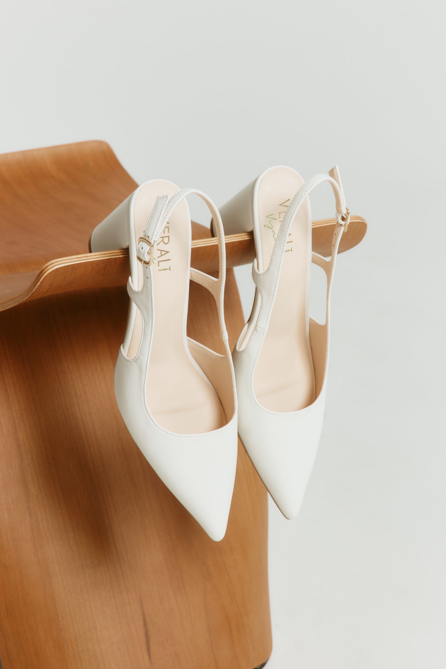 Elton Slingback Block Heels - Chalk White