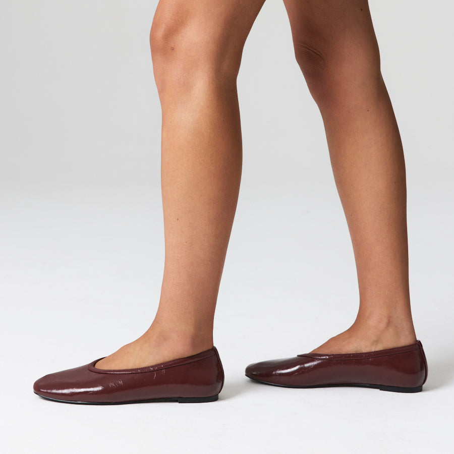 Euphoria Ballet Flats - Wine Crinkle