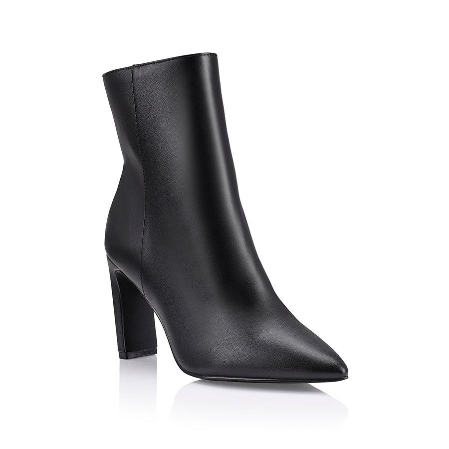 Effigy Heeled Ankle Boots - Black Smooth