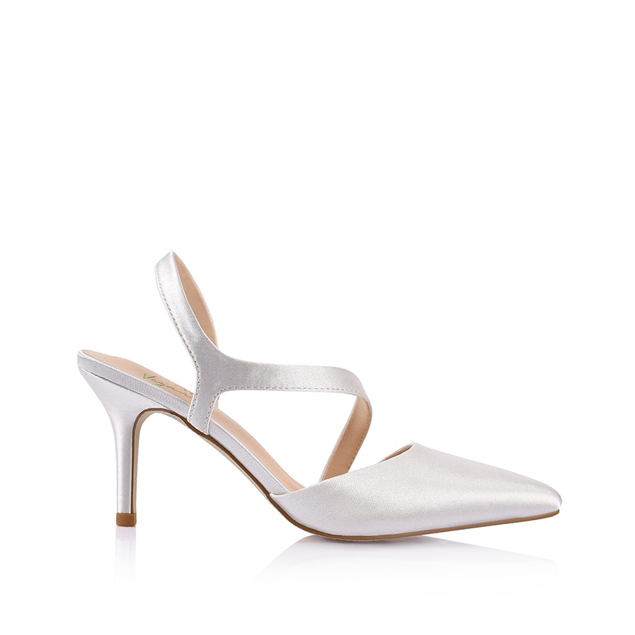 Women's white satin high heel with pointed toe