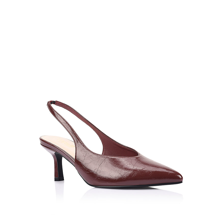 Red crinkle slingback heel with pointed toe shape
