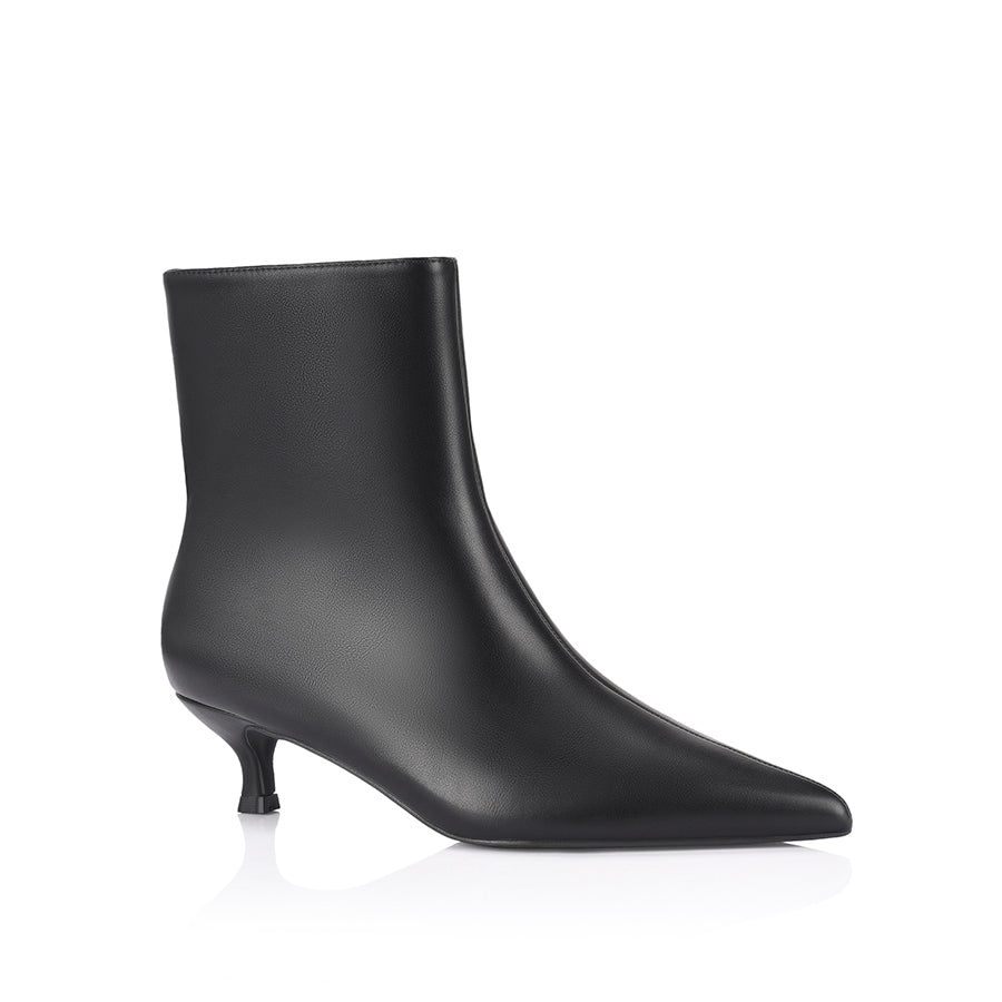 Women's black kitten heel ankle boot with pointed toe