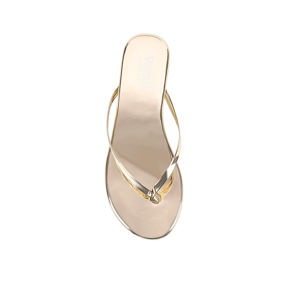 Women's vegan flat thongs in metallic gold mirror