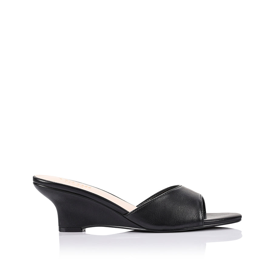 Garnet Mule Wedges - Black Distressed