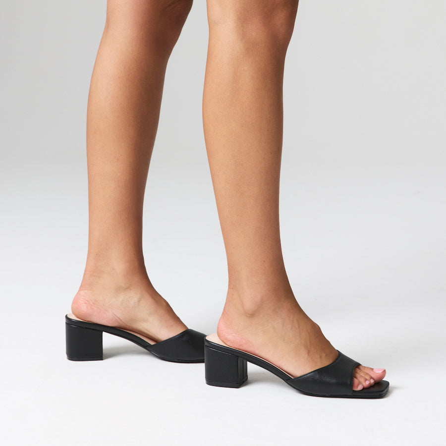 Wednesday Block Heel Mules - Black – Verali Shoes