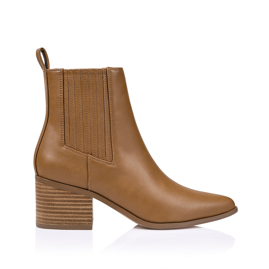 Fillipin Chelsea Ankle Boots - Tan Softee