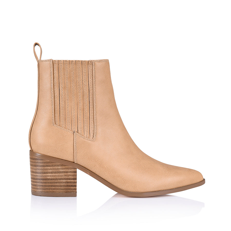 Fillipin Chelsea Ankle Boots - Caramel