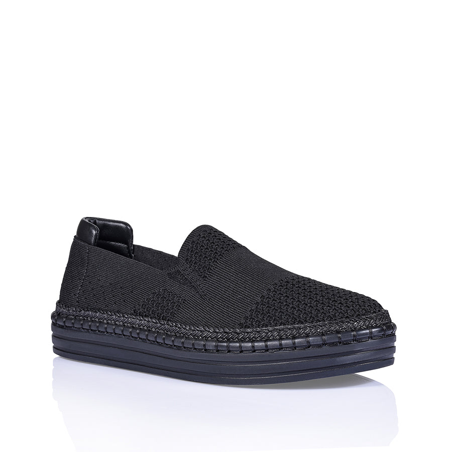 Queen Slip On Sneakers - Black/Black