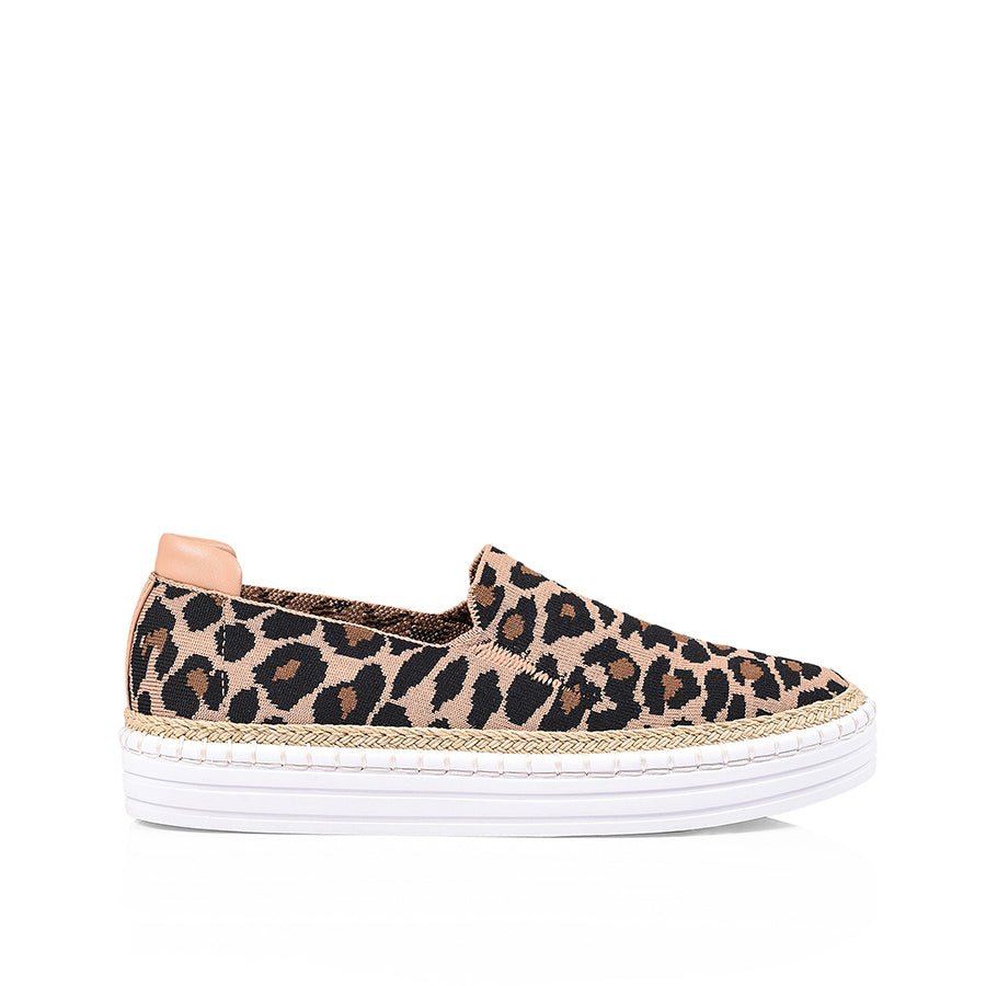Queen Slip On Sneakers - Leopard